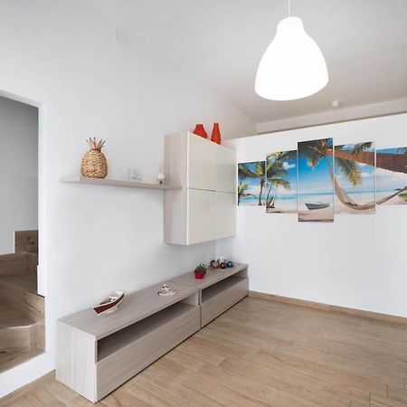 Wepuglia - Casa Dolcissima Apartment Monopoli Bagian luar foto